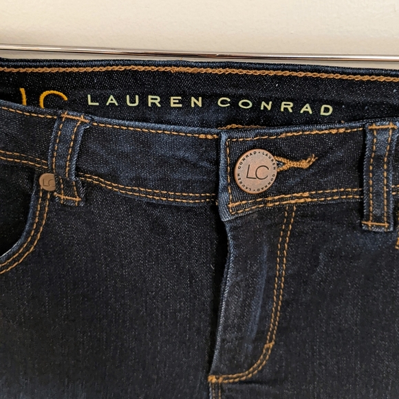 New Women's Lauren Conrad Jeans - Size 2 - Picture 2 of 4
